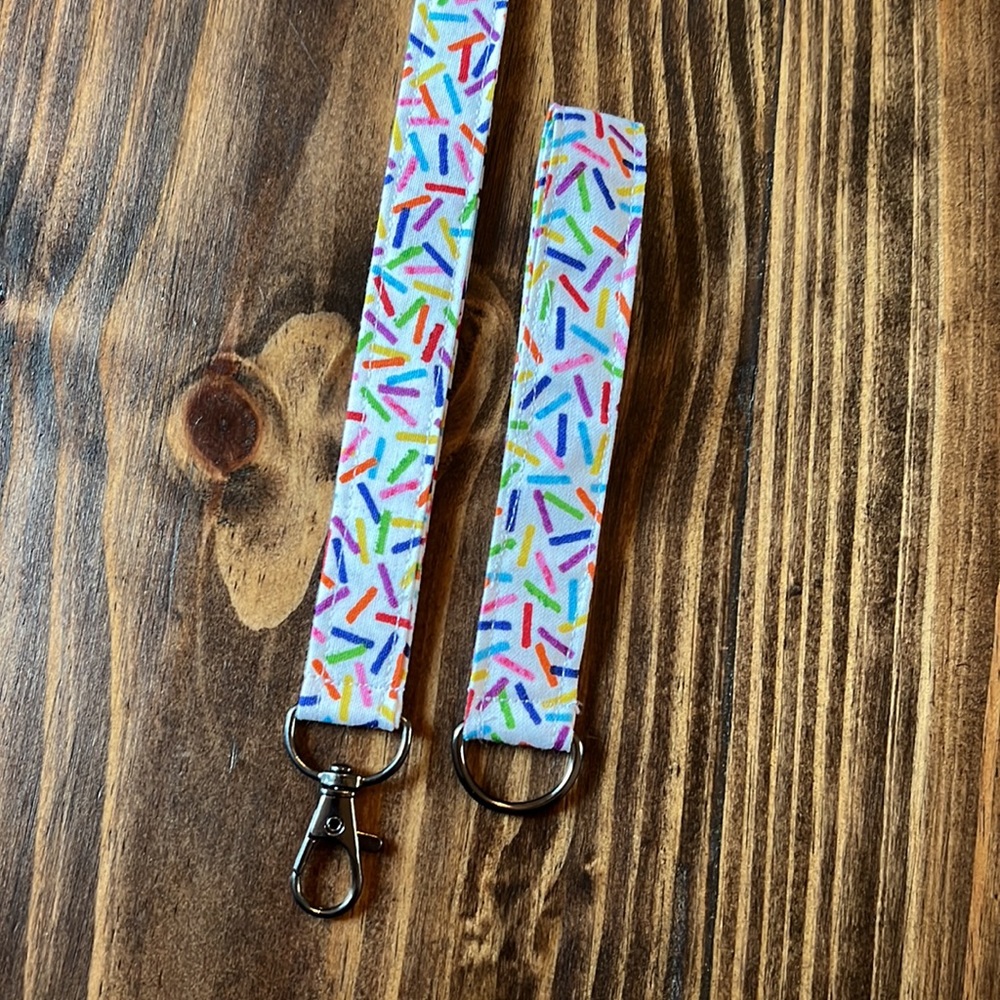 Kid’s Lanyard & Keychain Combo w/waterproof clear holder - Approx 13” long